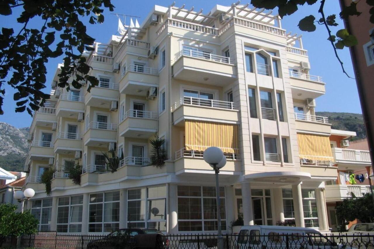 Hotel Obala 3*