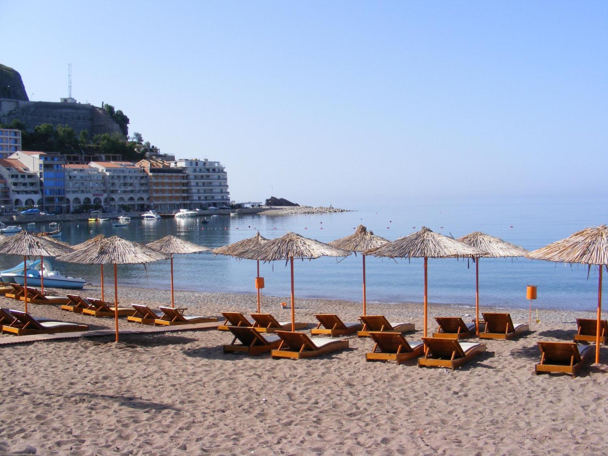 Obala Hotel 3*